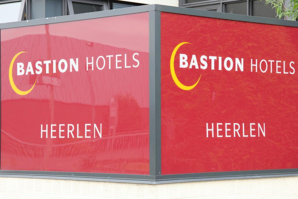 Bastion Hotel Херлен Екстериор снимка