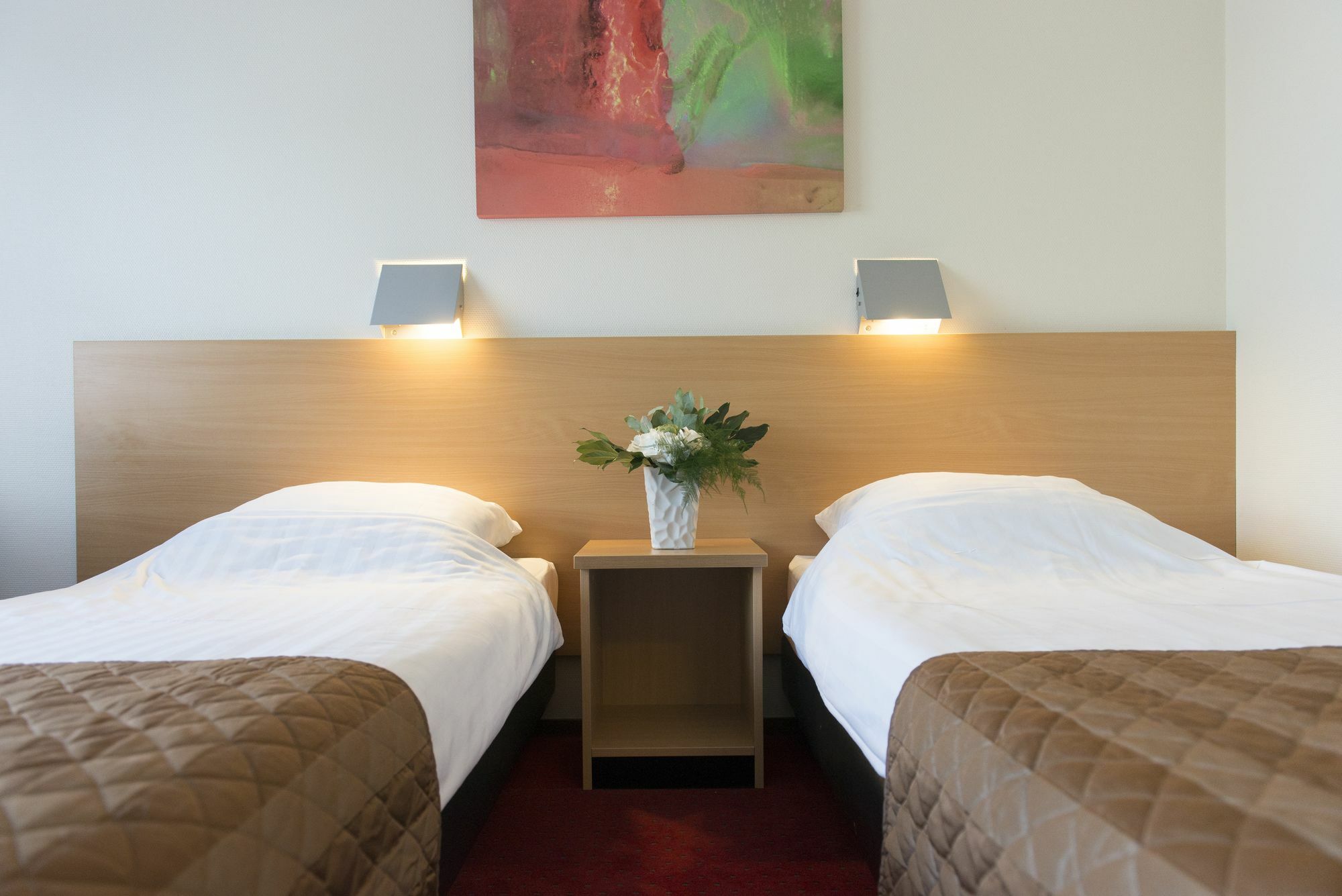 Bastion Hotel Херлен Екстериор снимка