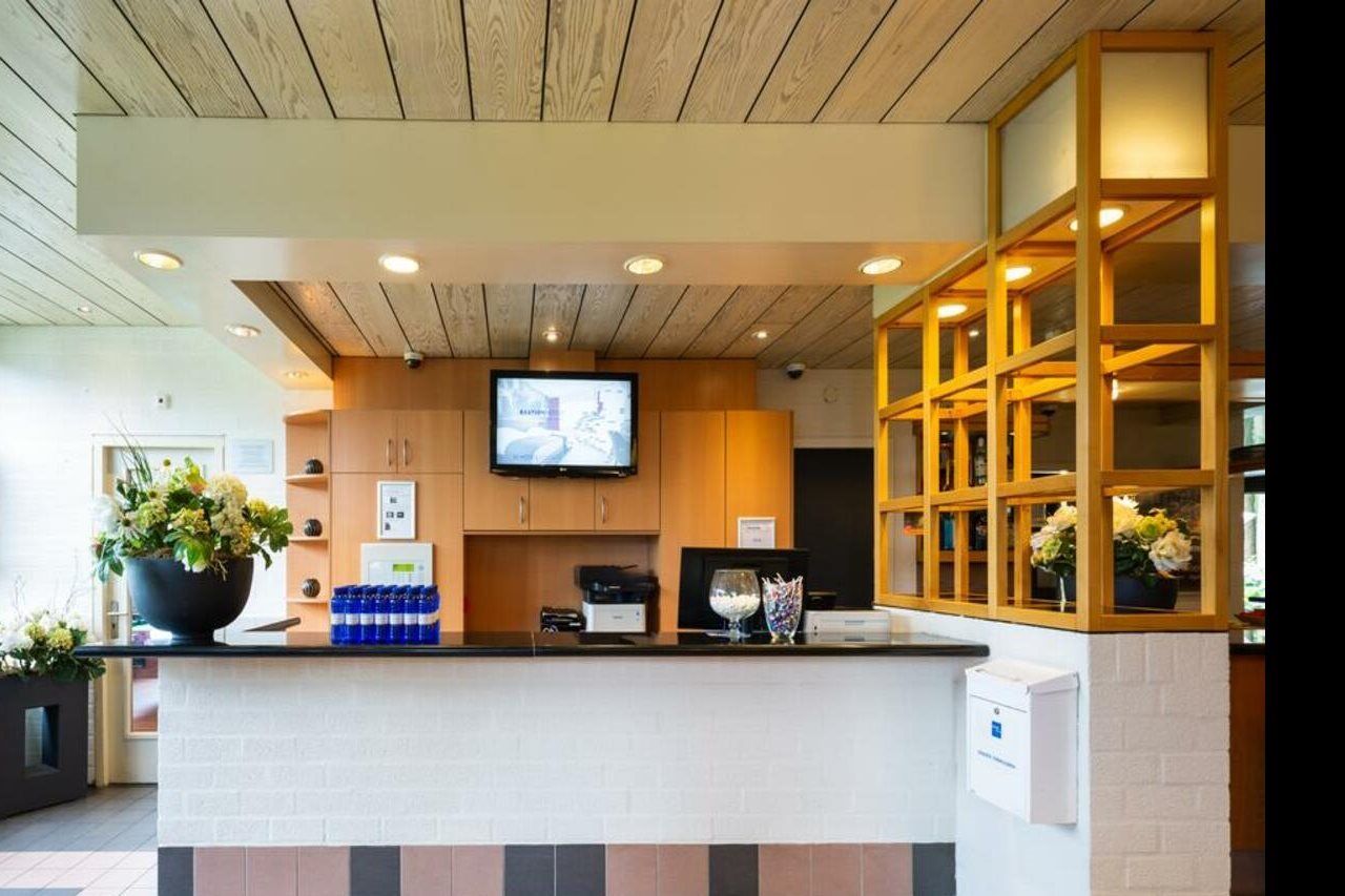 Bastion Hotel Херлен Екстериор снимка